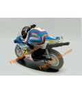 Miniature en résine Joe Bar Team SUZUKI 500 RG Barry Sheene moto sportive