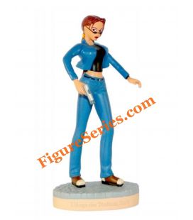 TOMB RAIDER figurine in RESIN LARA CROFT in jeans