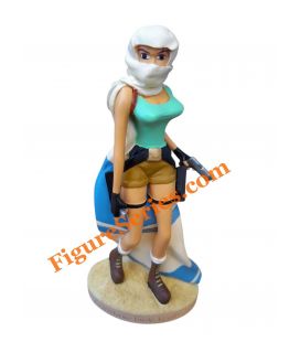 TOMB RAIDER figurine en résine LARA CROFT en Egypte